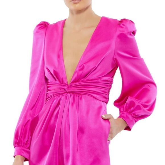 IEENA Mac Duggal Fuchsia Plunge Neck Long Sleeve Satin Jumpsuit NWT Size 4 - Picture 2 of 4